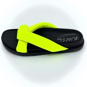 Wild Pair Beck Neon Green Puffer Slips